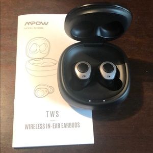 Wireless Bluetooth Earbuds